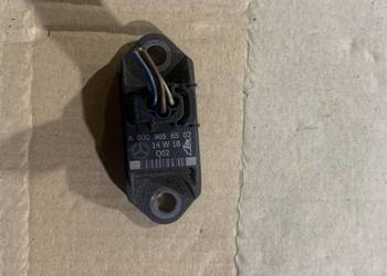 Czujnik uderzeniowy A0009056502 mercedes s w220 lift
