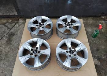 Hyundai i40 felgi aluminiowe 7jx16 5x114,3