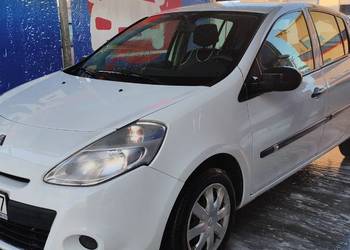 Renault CLIO III benzyna 2013r. 1. 2 16V 75km 5d, z polskiego salonu.
