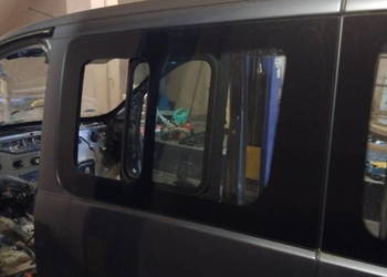 Szyba boczna karoserii lewa przesuwna Expert Scudo Jumpy II