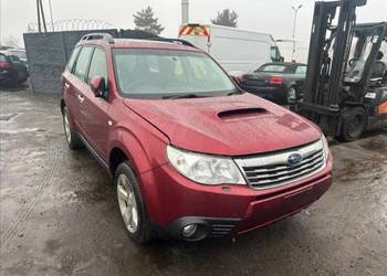 Subaru Forester cała na części silnik diesla Boxter
