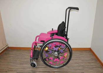 Zippie Simba Lekki wózek inwalidzki dla dzieci specjalny siedzisko 34 cm
