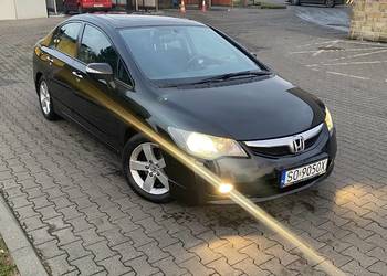 Honda Civic VIII Sedan 1.8Benz Automat Krajowy Czarny