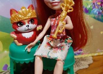 Lalka Enchantimals Fabrina Fox z toaletką