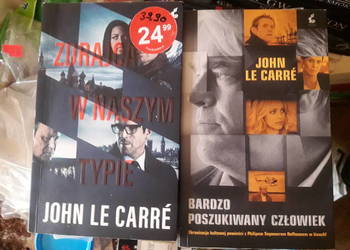 !Zestaw 2xJohn Le Carré :Bardzo poszukiwany człowiek + Zdrajca w naszym typ