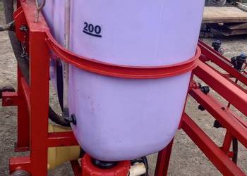 Opryskiwacz 300l, lance 10m
