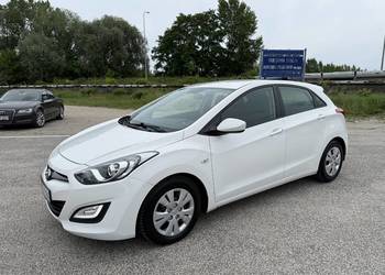 Hyundai i30 1.4 BENZYNA Klimatyzacja Nawigacja Kamera Cofania Ledy
