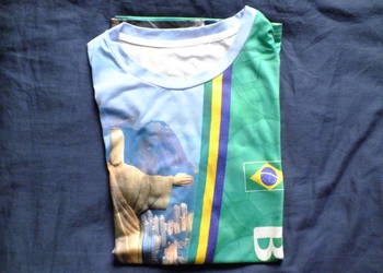 Sprzedam męską koszulkę z napisem Brazil mało co używana w roz XL tanio