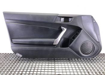 BOCZEK DRZWI LEWY PRZÓD SUBARU BRZ Sportowy/Coupe TAPICERKA