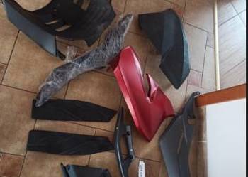 honda forza 125 owiewka , uchwyt, czesci