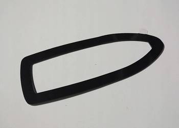 VOLVO C30 C70 S40 V50 S60 V60 uszczelka anteny OE VOLVO C30 C70 S40 V50 S60 V60 uszczelka anteny OE