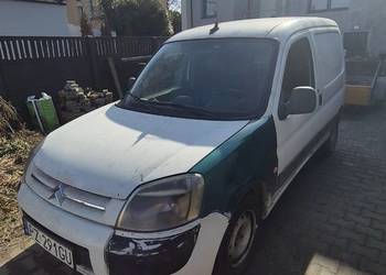 Syndyk sprzeda samochód ciężarowy Citroen Berlingo 1.9 D