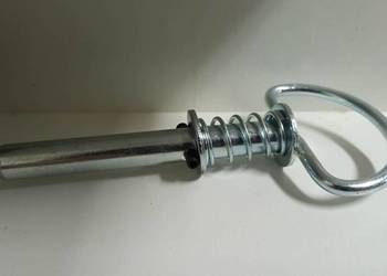 Zatrzask blokady wywrotu skrzyni ładunkowej Multicar M26 nr kat 242229