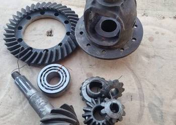 Przekładnia , dyferencjał tylnego mostu Wołga GAZ 24