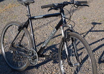 Rower Staiger Idaho Cross 28"Magura