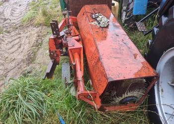 Sprzedam zamiatarkę do mini ciągnika .