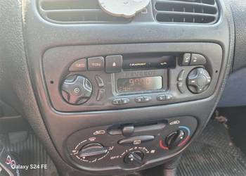 Radio z kodem Peugeot 206