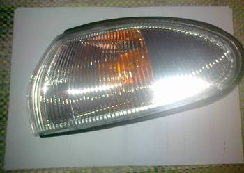 Mitsubishi Colt kierunkowskaz lewy nowy