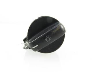 WŁĄCZNIK ŚWIATEŁ BMW 5 E39 8363683