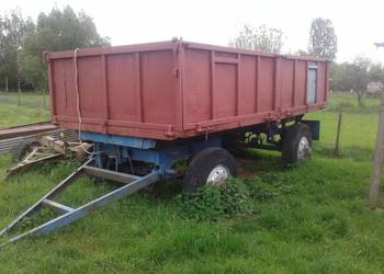 Przyczepa z kiprem D50