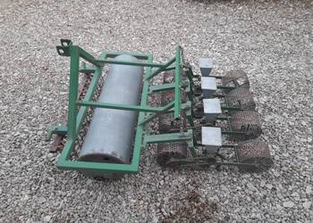 siewnik do cebuli bębenkowy c330