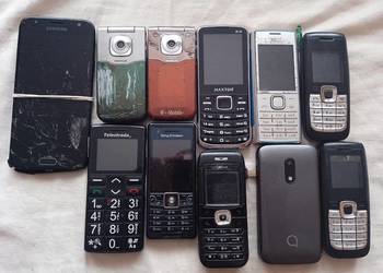 telefony komórkowe