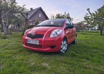 Toyota Yaris II, Super Stan, Polski Salon, Klima, 5 drzwi