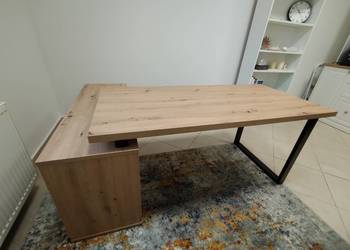 Duże Piękne Biurko GOLDSBORO Ikea