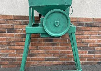 Gniotownik do zboza, zgniatacz ziarna, śrutownik walcowy