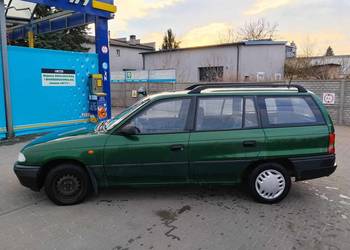 Opel Astra F 1.4 ,2001r. Kombi -  auto do transportu rzeczy, dojazdów