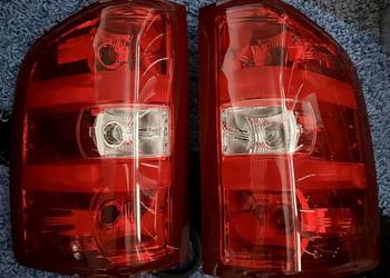 Lampy tylne Chevrolet Silverado/GMC Sierra NOWE