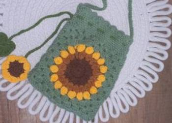 Szydełkowa torebka Słonecznik boho handmade na ramię”.