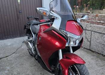 Honda vfr 1200f automat zamiana
