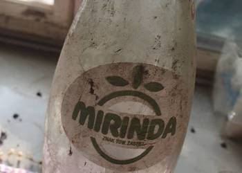 Stara Butelka MIRINDA 1L PRL Lata 70/80 szkło Tłoczone Oryginalna Etykieta
