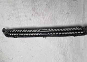 Citroen c4 2021  kratka zderzaka środkowa górna przód