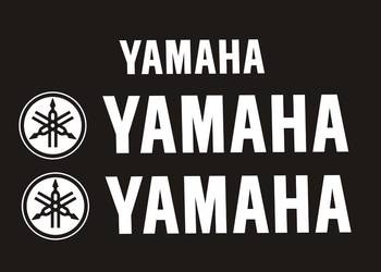 YAMAHA białe naklejki na motocykl owiewka 19x4cm i zadupek 9x2cm