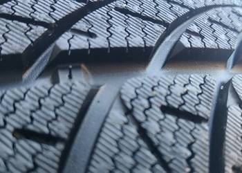 4 szt Opon Triangle Winter TW401 195/50 R15, jak nowe!
