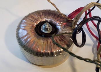 Transformator toroidalny audio 2X37V 2X19V 1X10V  360VA