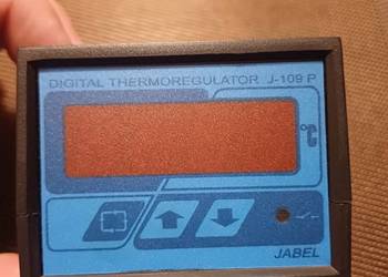 Termoregulator mikroprocesorowy J-109P -30°C +150°C (obudowa panelowa)