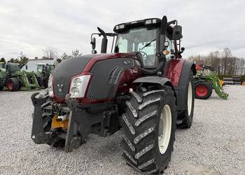 Valtra T213 Versu, Biegi pełzające,  TUZ + WOM, Pneumatyka
