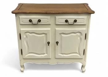 Urokliwa biała komoda rustykalna na giętych nogach, shabby chic, dąb