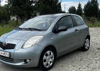 Samochody osobowe Toyota Yaris 2008r 1.0 69 km