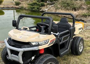 Auto na akumulator Ciężarówka Wywrotka 4x4 Miękkie koła Skóra USB