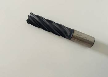 Frez ø 32 HSSCo8 6-ostrzowy 32x106 JARMET