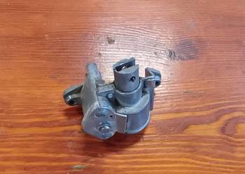 Mechanizm otwierania szyb trójkątnych drzwi Mercedes W114 W115