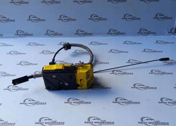 VOLVO XC90 I LIFT 10r zamek drzwi lewy przód