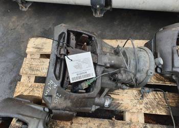 ZACISK HAMULCOWY PRZÓD LEWY MERCEDES ACTROS 1845 A9604200501