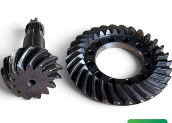 Wałek ataku 13x30 Koło talerzowe R225814 RE576716 John Deere 7830