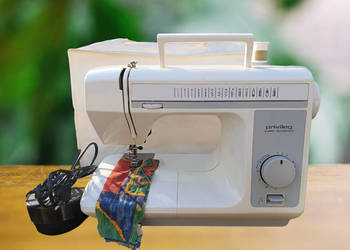 maszyna do szycia privaleg szyjaca gwarancja