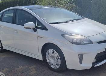 Toyota Prius 2012 rok 1.8 benzyna hybryda biała perła kolor